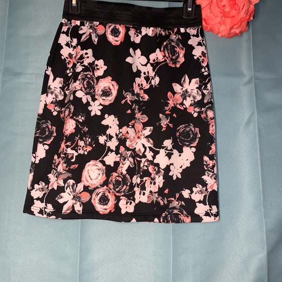 3/15🔥Bongo casual skirt - Picture 3 of 3